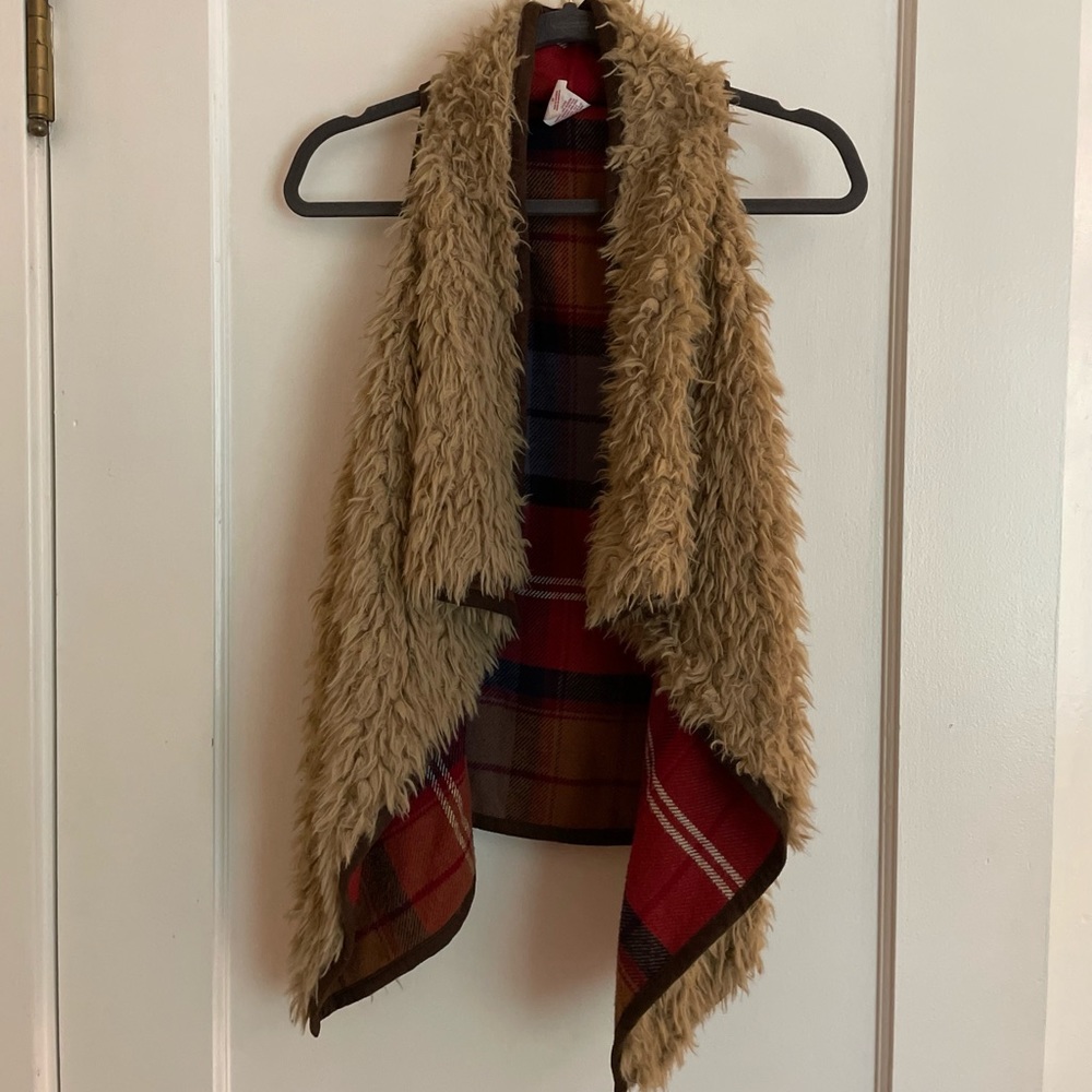 Fur vest line with faux Pendleton flannel print
